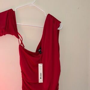 AQUA size medium Elegant Red Women's Dress
